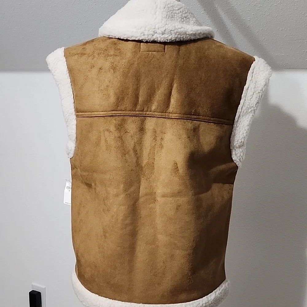 Faux Suede SHERPA LINED WOMEN'S VEST - Picture 8 of 11